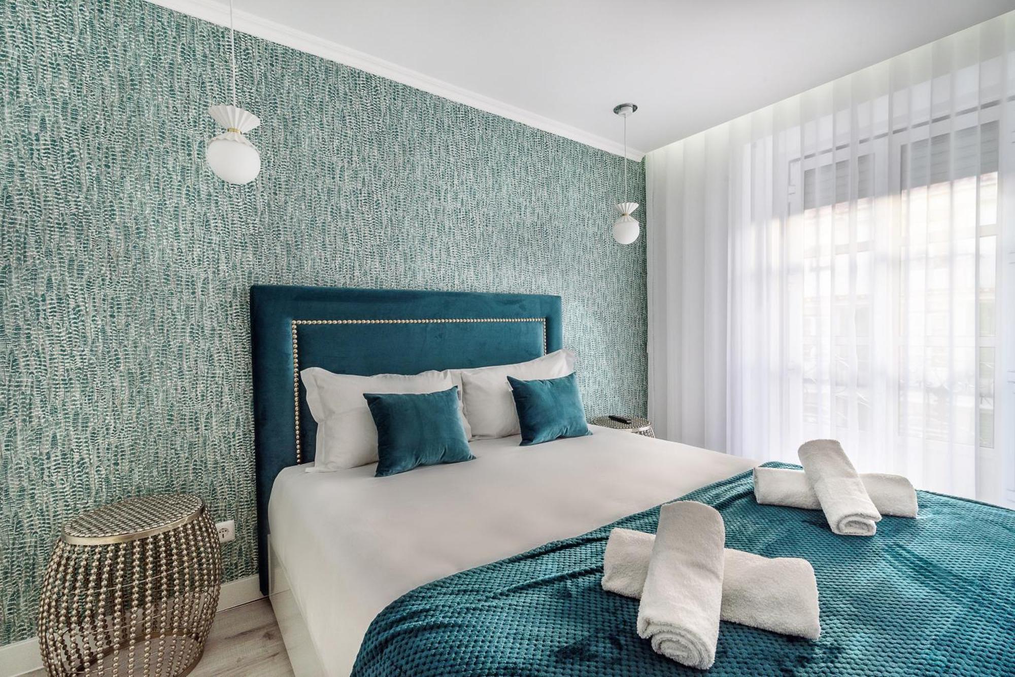 Whome City Chic Escape: Your Stylish Haven In Downtown Lisboa Exteriör bild